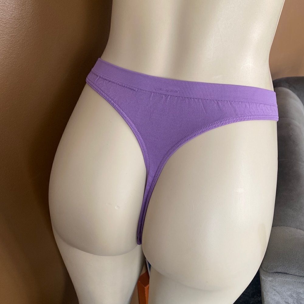 Vintage Body By Victoria’s Secret Smooth Thongs - Picture 2 of 4